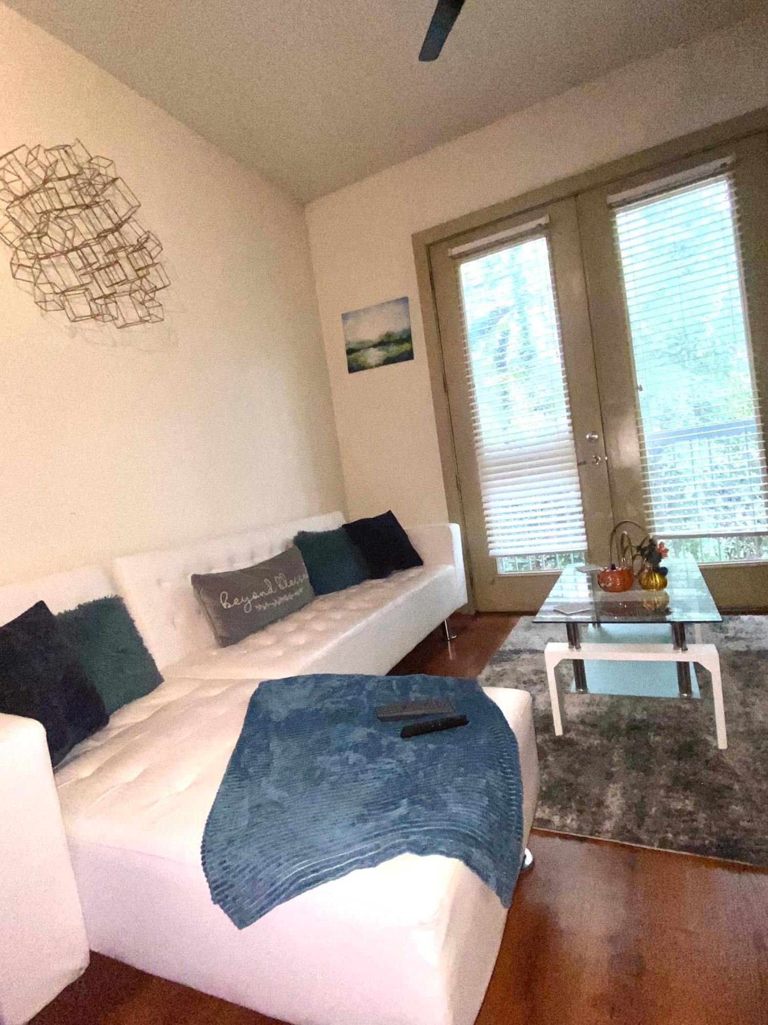 Ferienwohnung 1Bd Gorgeous Loft In Buckhead Free Wi-Fi, Parking Atlanta Exterior foto